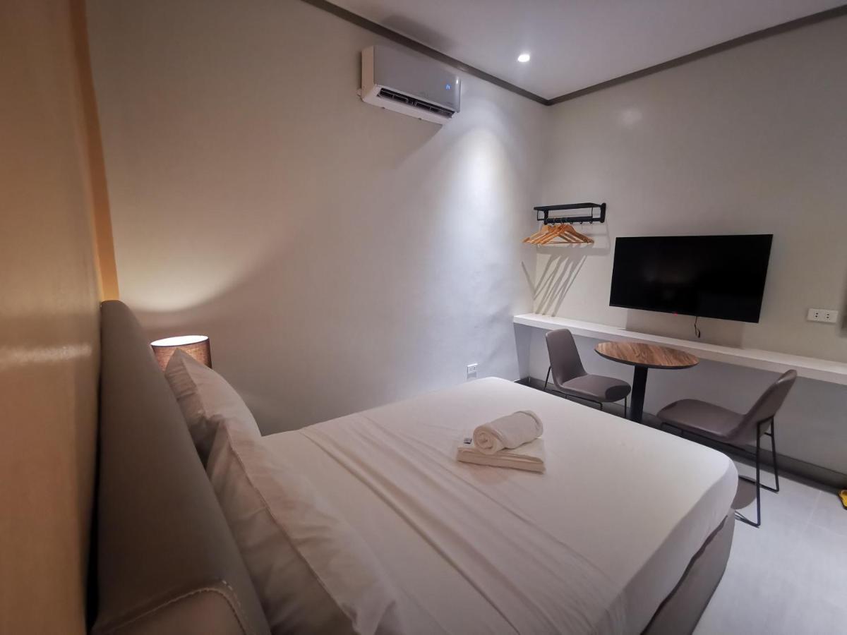 Yes Hotel Imus Cavite 外观 照片