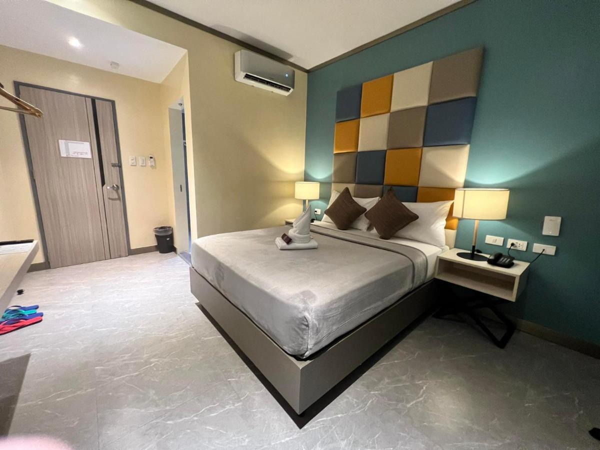 Yes Hotel Imus Cavite 外观 照片
